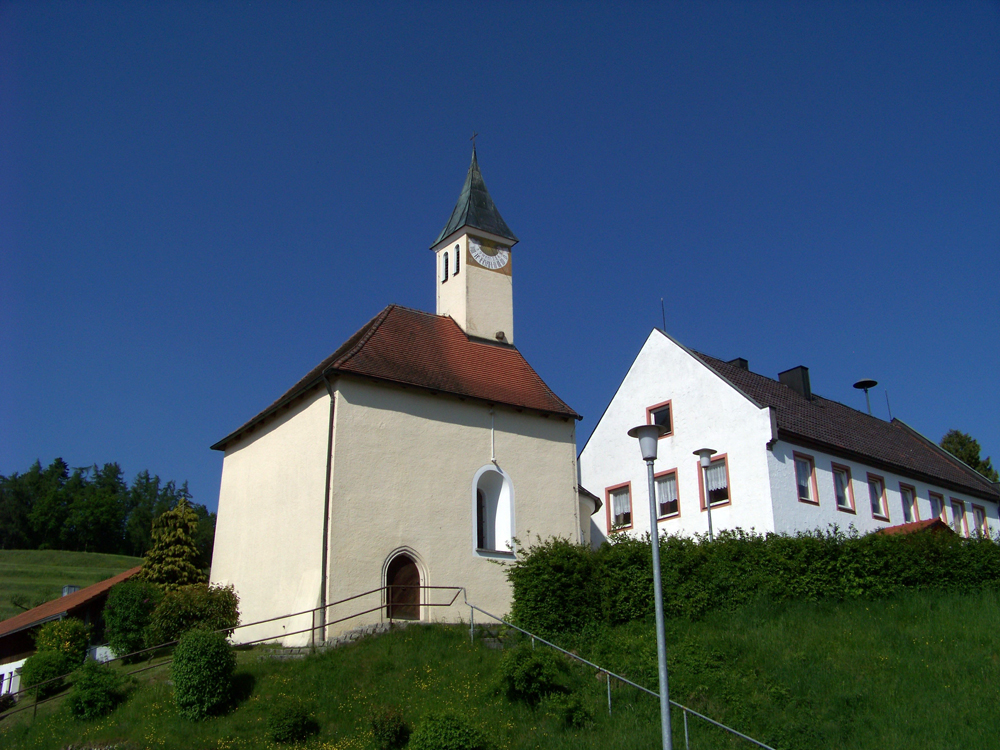 01 2018 Kirchroth Obermiethnach Kirche Peter und Paul w