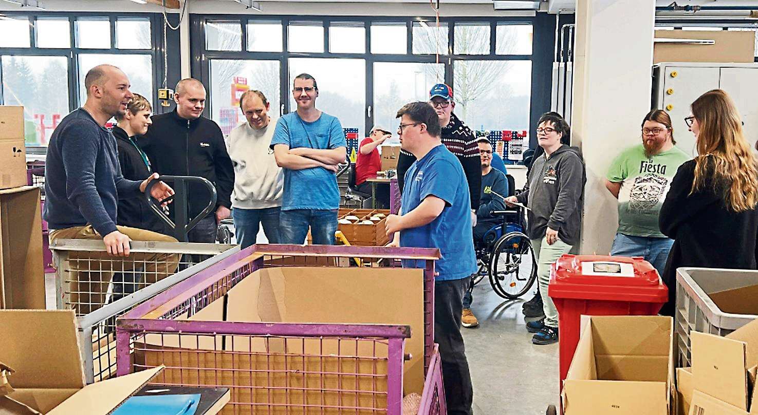 2025 03 01 Bundestagskandidaten arbeiteten in KJF 2