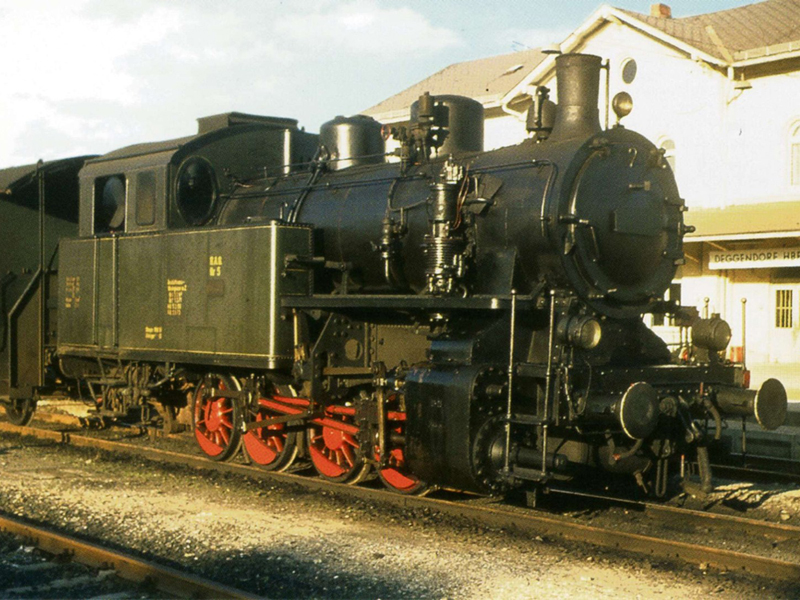 Dampflokomotive DEG w