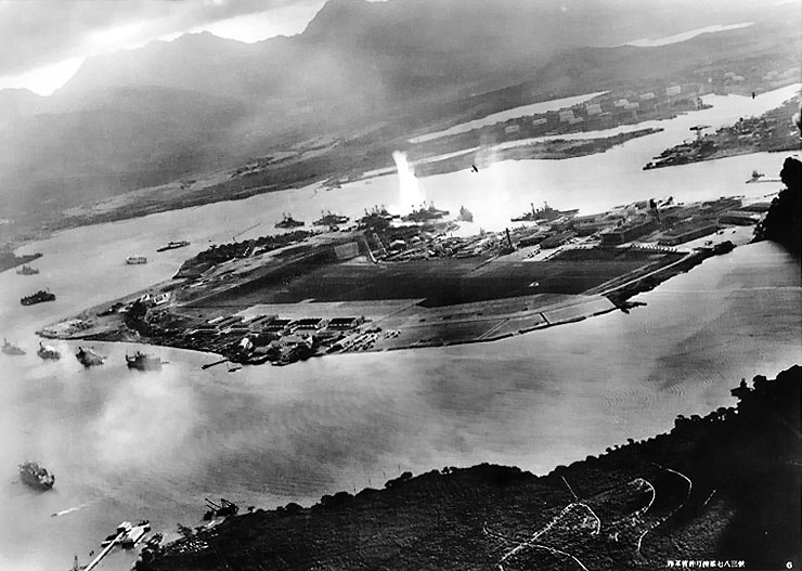 07 01 attack on pearl harbor japanese planes view