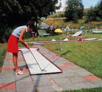 1969_Minigolf_und_Kinderspielplatz_In_der_Point