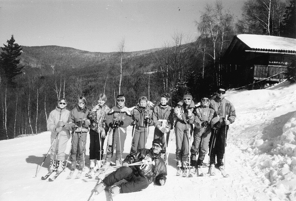 11 Schulleeben Skilager