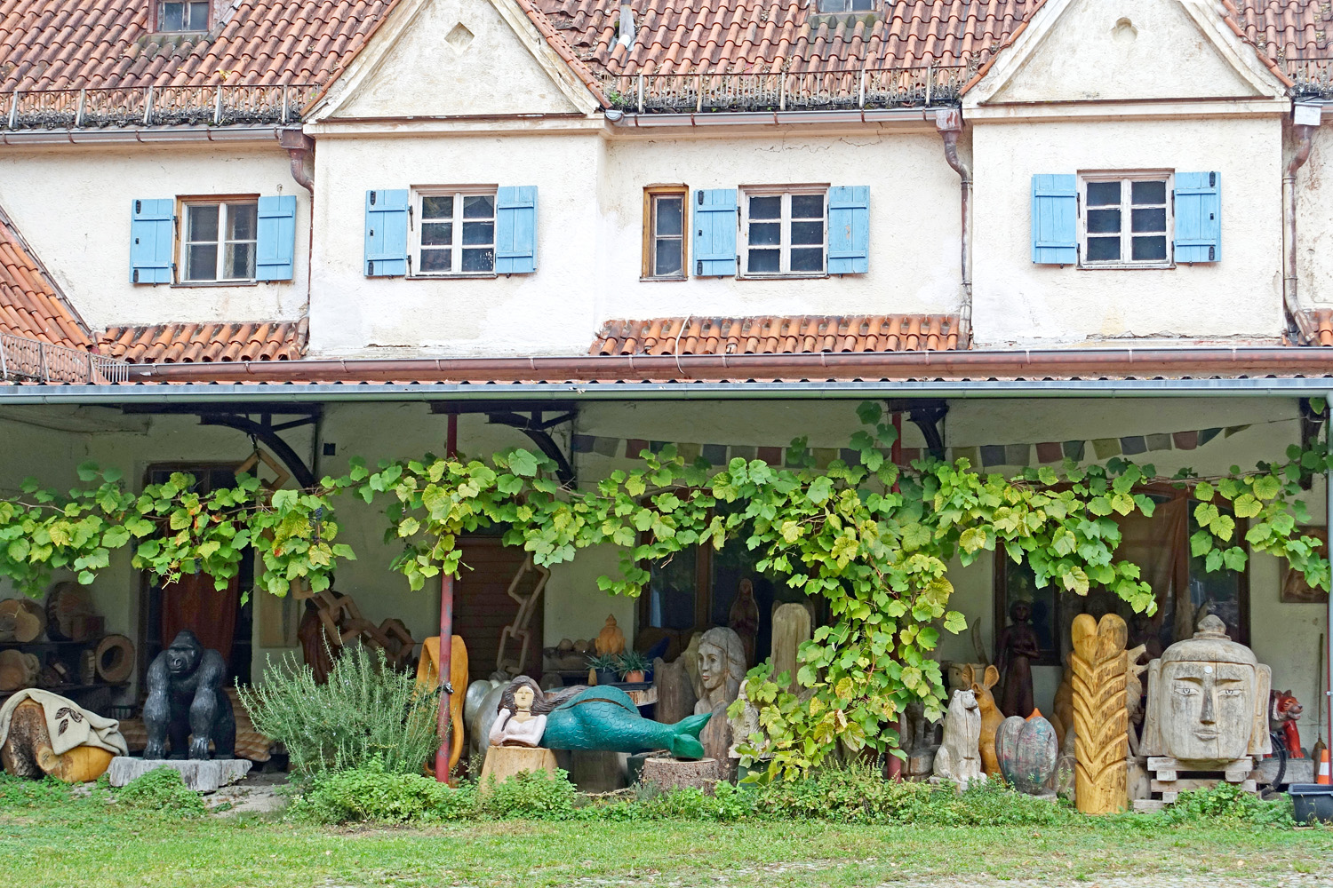 2025 10 11 10 z Stallgebaeude