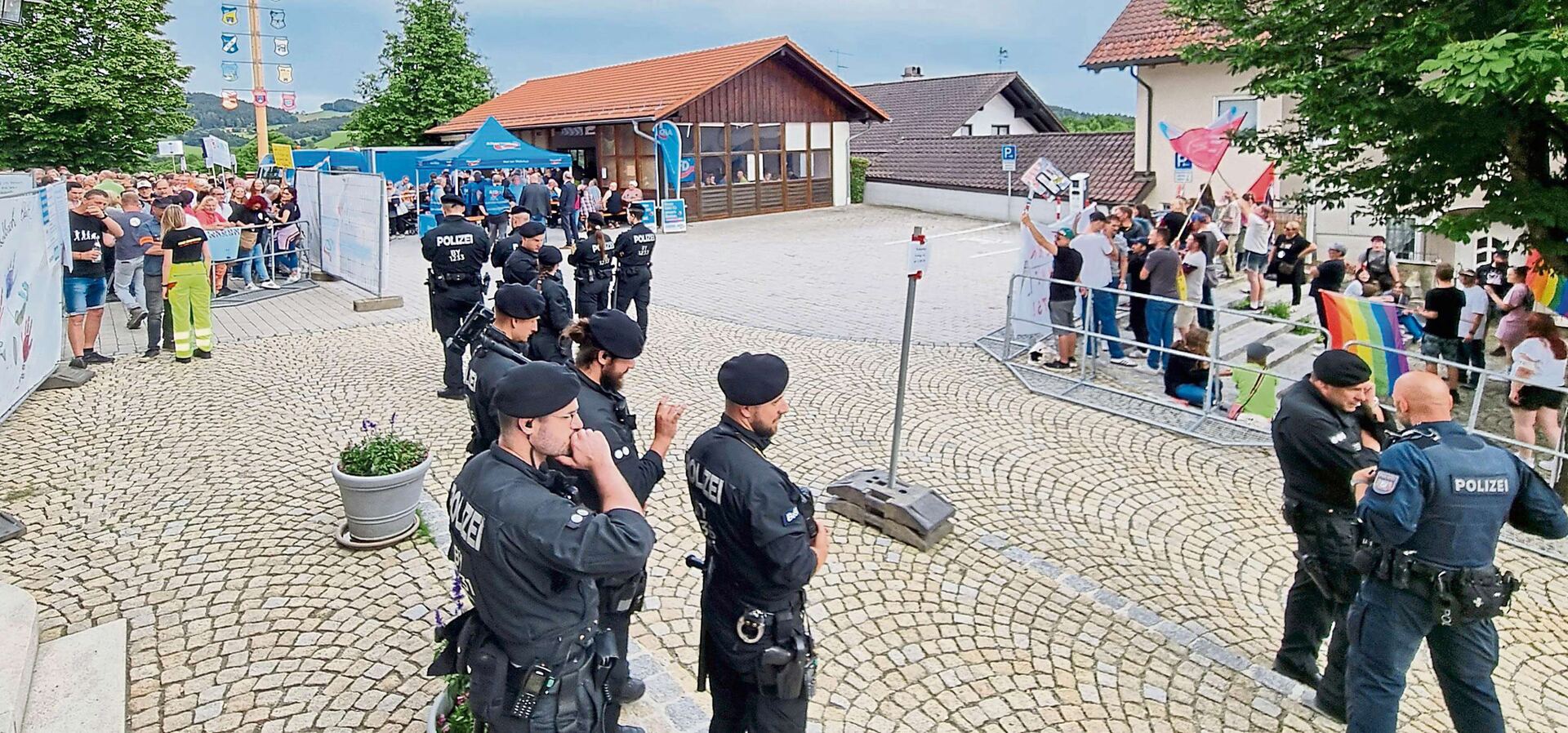 2025 06 11 Afd und Gegendemos HAS