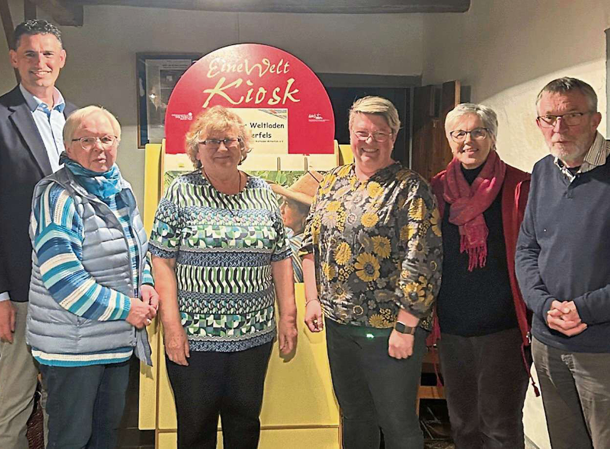 2026 04 20 25 J Kleiner Welt Laden c